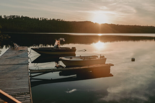 Kanuking camp motorboote