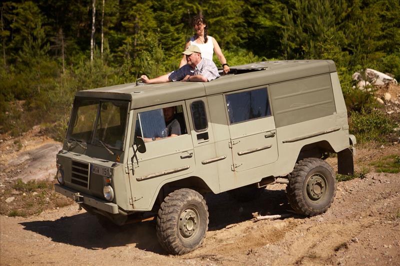 Kanuking elchsafari jeep gaeste
